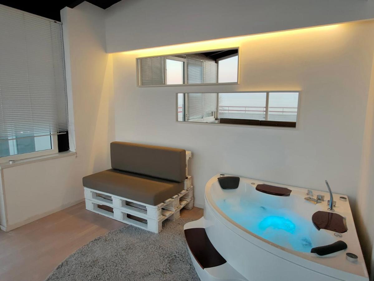 Seafront Suites Bari Extérieur photo
