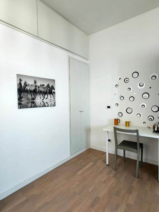 Seafront Suites Bari Extérieur photo